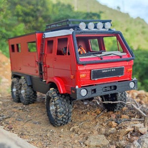 Crawler G90 Sleeper Cab - CR18P 6x6 RC body