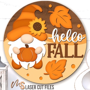 Hello Fall Gnome Door Hanger SVG - Cartello di benvenuto autunnale SVG - File tagliati al laser - Cartello gnomo autunnale SVG - Cartello porta autunnale - Glowforge Cricut
