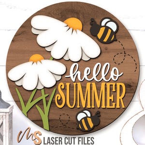Letrero de verano con margaritas (Svg) - Colgador de puerta de verano (Svg) - Letrero de bienvenida de verano - Abeja (Svg) - Archivos cortados con láser - Letrero de puerta de verano - Glowforge Cricut