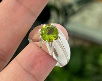 Natural Fresh Green Peridot Sterling Silver 925 Handmade Ring, High Quality Peridot Ring