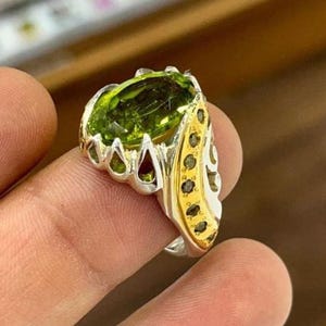 High Quality Green Peridot Sterling Silver 925 Handmade Ring, Real Peridot Ring Luxury Peridot August Birthstone Green Peridot Men Ring