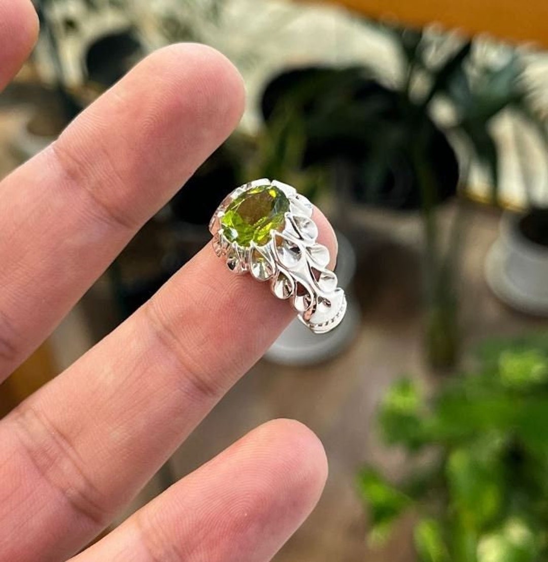 Riscaldato Gemma Verde Zaffiro & Anello Peridoto 925 Argento Sterling Misura