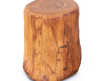 Holzklotz aus Massivholz - handgefertigt - Eichenholz Baumstamm als Säule, Hocker oder Beistelltisch - Deko für Drinnen und Draußen