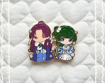 Winter Maomao Jinshi Hanfu Enamel Pin – Anime Fan Art, Hanfu Aesthetic Collectible, Seasonal Gift for Pin Lovers