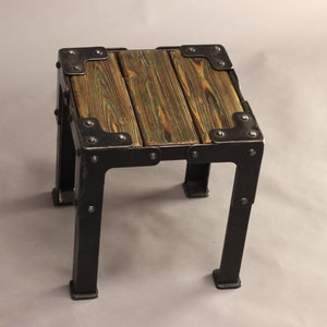 Stool/design chair