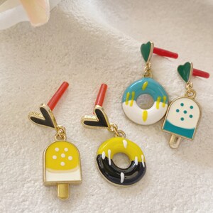 Pendientes de helado y donuts, pendientes colgantes, accesorios únicos, joyas de amor de verano, regalo dulce, regalo para ella
