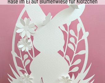 Króliczek w jajku na łące kwiatowej SVG, DXF, plik plotera Wielkanoc, króliczek, dekoracja blokowa, plik do cięcia