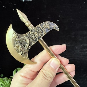 Miniature Dragon Axe with long handle,Copper Mini Weapon,Cosplay Axe Model, Battle Axe, Medieval and Viking Combat Axes and Tools craft G452
