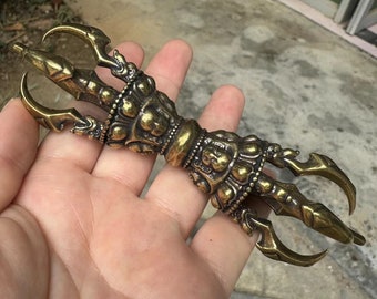 Pure Copper Vajra Phurba Creative Feng shui decor Vajra Handicraft Collection Decoration, Large Tibetan Dorje Buddhism Mahakala amulet .G166