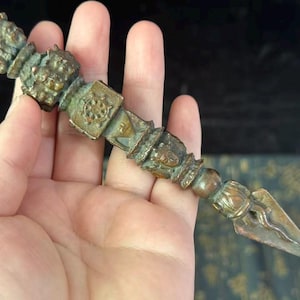 Nepal  Copper Vajra Phurba  Handmade  Vajra Handicraft Collection Decoration, Tibetan Dorje Buddhism Mahakala amulet Exorcism gift