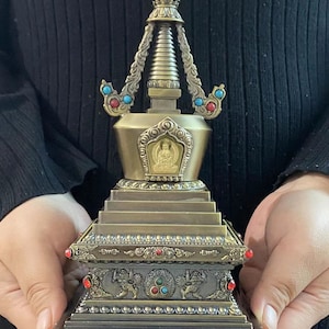 Népal bouddhisme bronze doré bouddha temple stupa tour de la pagode, reliques bouddhistes prier, yoga méditation décor Tibet bronze Feng shui temple