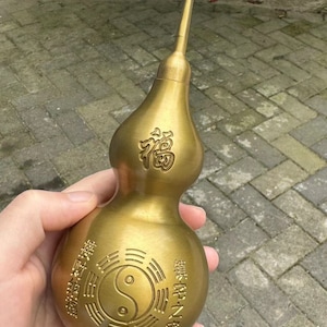 Brass Fengshui exorcism gourd, Fengshui hulu ornaments statue, Oriental Wu Lou Bottle Pot , Good Luck Wu Lu,Chinese Wu Lou Calabash Gourd