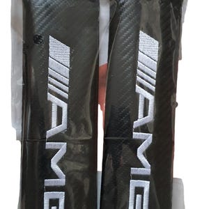 Cuscini per cintura di sicurezza di alta qualità, set di protezione per spallacci effetto carbonio di 2 coperture per cintura di sicurezza ~ Soddisfazione garantita