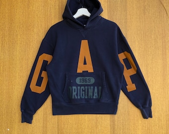 Vintage GAP Hoodie Sweatshirt  Spellout Jumper Pullover Sweater
