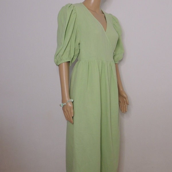 Langes Wickelkleid in Musselin Baumwolle Qualität, Sommerkleid mit Kurzarm und V-Ausschnitt, Freizeitkleid