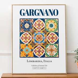 Gargnano, Lombardia, Italia, Piastrelle in maiolica tradizionale minimaliste estetiche, Poster di stampa di decorazioni murali, Decorazioni murali per dormitori