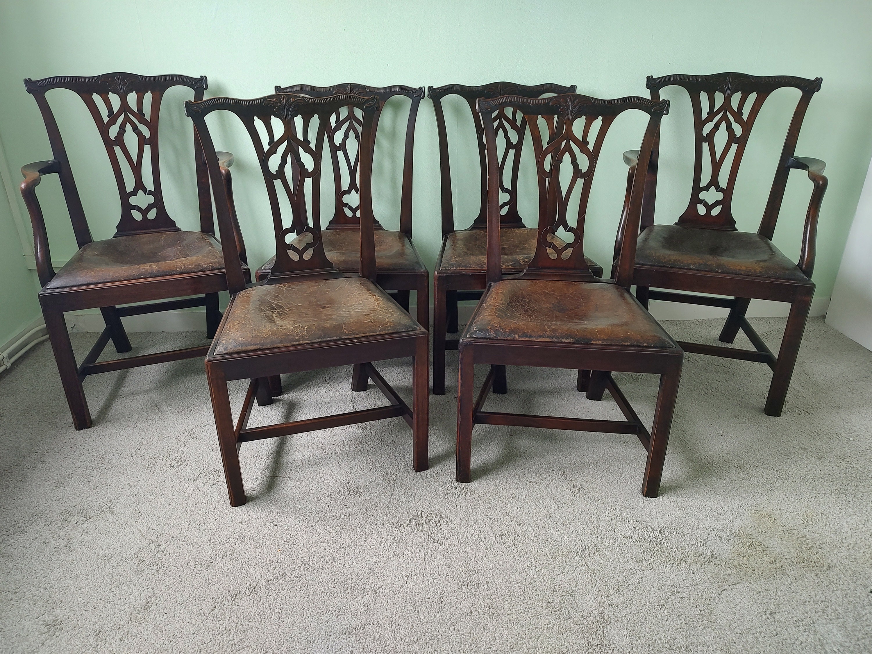 Set of 6 Stunning Mahogany Chippendale Style Dining Chairs