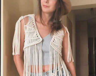 Veste boléro blanche en macramé à franges : superposition bohème en coton fait main