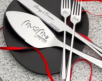 Personalized Wedding Cake Cutting Set: Silver Knife and Server