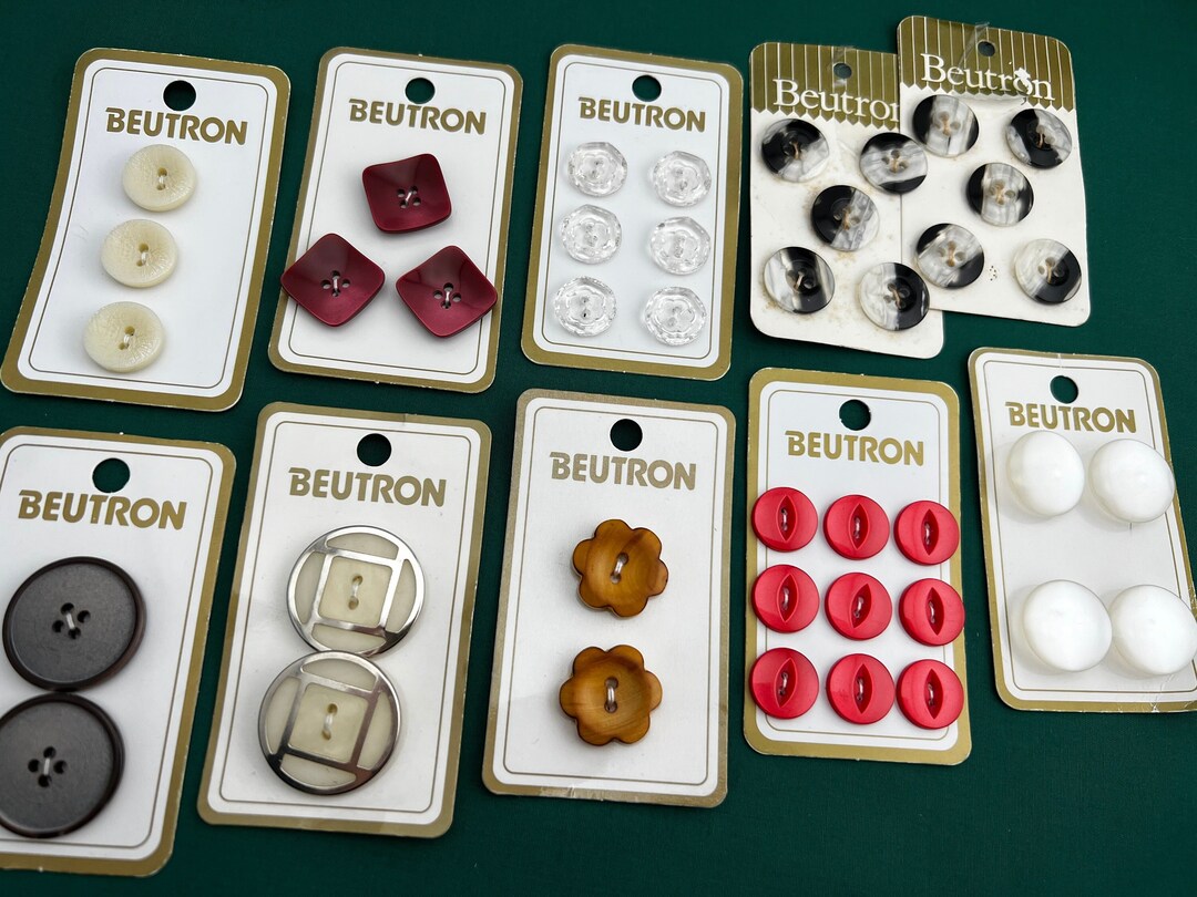 Vintage Buttons on Original Cards Beutron Buttons Sew Through Buttons