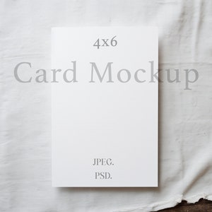 4x6 kaartmodel | Minimalistisch kaartmodel | Mockup voor huwelijksuitnodiging | Eenvoudig wit kaartmodel | 2x3 uitnodigingsmodel | PSD JPEG slim object