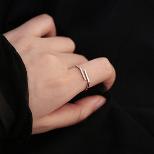 Zirkonia Geometrischen Formen verstellbarer Ring Modischer Ring mit Cubic Zirkonia Vergoldeter Ring aus 925er Sterlingsilber Bild 2