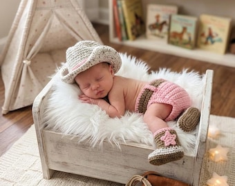 Handmade Crochet Cowgirl Baby Outfit – Hat, Boots & Diaper Cover Set – Western Photo Prop