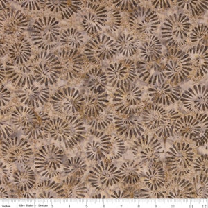 Expressions Batiks Elementals- Chocolate Milk BTHH557- Riley Blake Designs