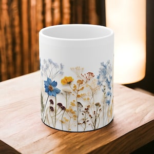 Blumen Tasse blaues Blumenmuster personalisiertes Geschenk Geburtstag Jubiläum