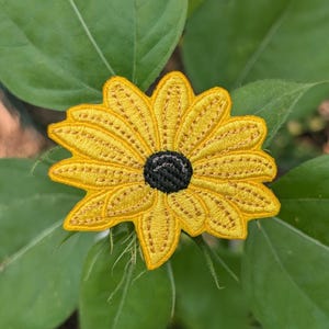 Narrowleaf Sunflower 2.75"x2.25" Patch (Helianthus angustifolius) Embroidered Iron On Patch