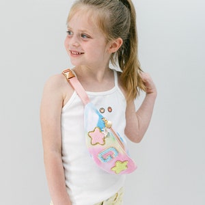 Riñonera de nailon personalizada para niños / Riñonera de chenilla con parche de letras / Riñonera personalizada para niños / Mini riñonera para niños / Bolso bandolera con parche