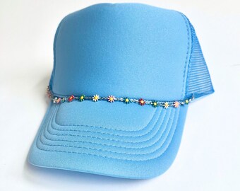 Trucker Hat Chain Jewelry | Slogan Trucker Hat with Daisy Chain | Gold Daisy Chain Jewelry | Bachelorette Trucker Hat Accessories