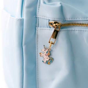 Breloques à clip pour enfants | Charms de sac à dos pour la rentrée scolaire | Accessoires de sac à dos | Pendentifs tendance pour enfants | à breloques pour boîte à lunch | Sac banane à breloques