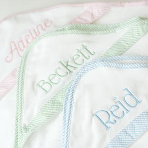Personalized Kids Hooded Towel | Embroidered Hooded Towel | Custom Name Towel | Kids Bath Towel | Kids Name Towel | Custom Kids Towel
