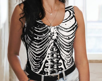 Spooky Skeleton Tank Top: Gothic Halloween Fashion