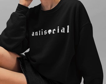 Antisociaal sweatshirt: gothic-schedel, introverte kleding