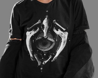 Eye of Rot T-shirt: Unisex gotisk häxtröja med dödskalle