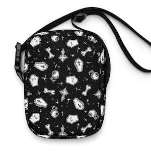 Gothic Crossbody Bag Spooky Bag Horror Aesthetic Purse Coffin Pattern Halloween Shoulder Bag Dark Alternative Fashion Gothic Bag Goth Tote