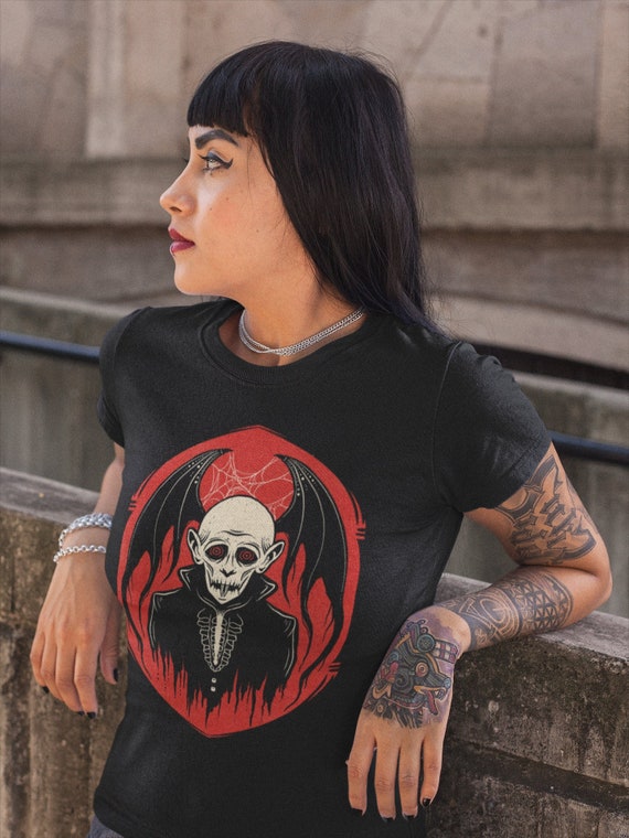 Gothic Vampire T-Shirt: Spooky Halloween Tee, Horror Fan Gift