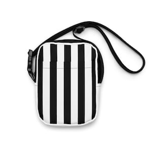 Schwarz Weiß Gestreifte Crossbody Bag Seltsame Und Ungewöhnliche Tasche Gothic Crossbody Bag Goth Bag Dark Whimsy Aesthetic Punk Bag Alternative Fashion