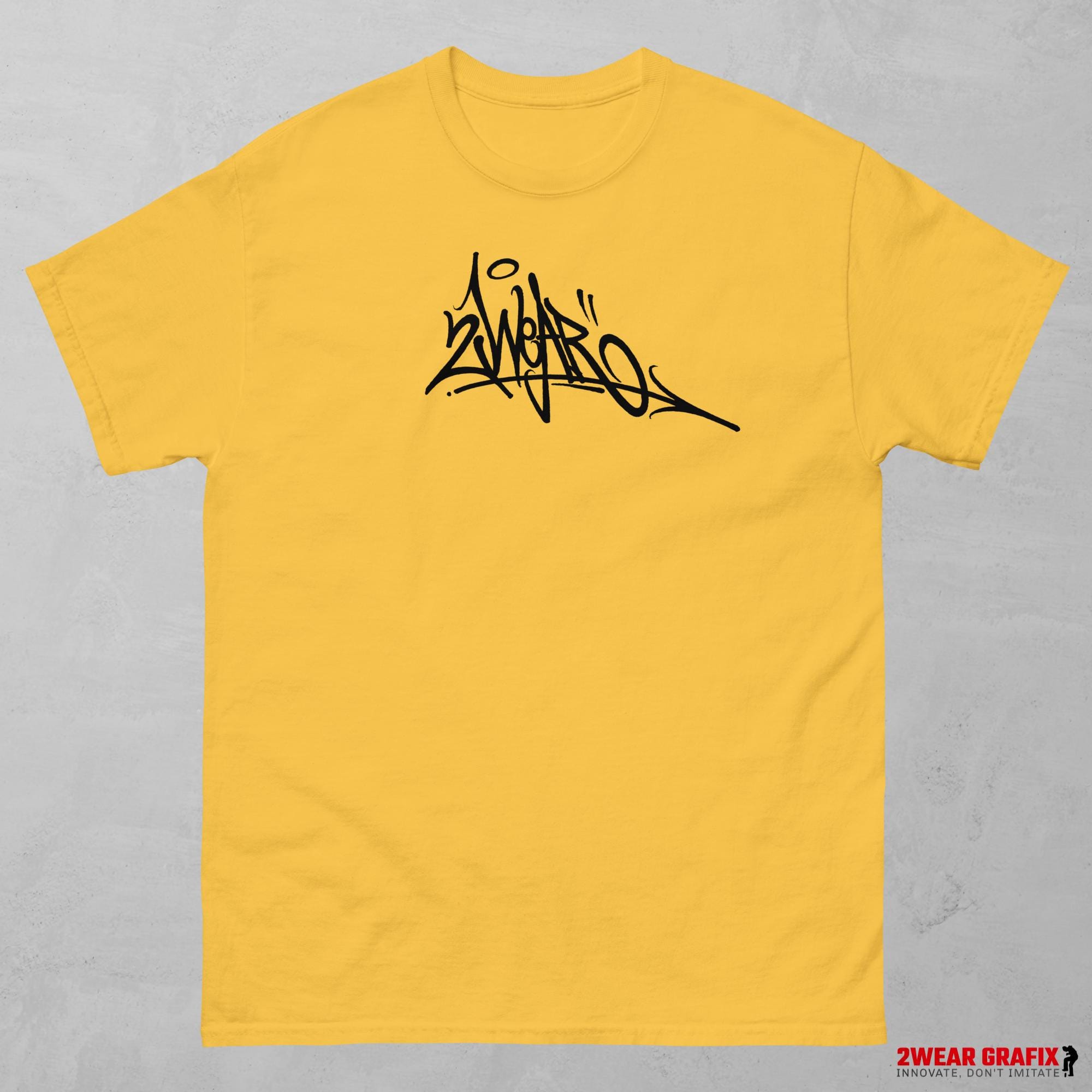 グラフィティタグロゴTシャツ：アーバンストリートアートスタイル 