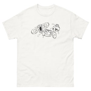 Camiseta con diseño de grafiti &quot;No ver, no hablar, no oír&quot; - Estilo de gorra ancha - Una prenda llamativa para los amantes del estilo urbano