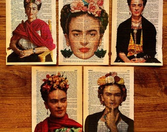 Set van 5 Frida Kahlo-kunstafdrukken op oude woordenboekpagina, Frida-posters op antieke boekpagina-afdruk, feministische muurkunst, Frida Kahlo-portret