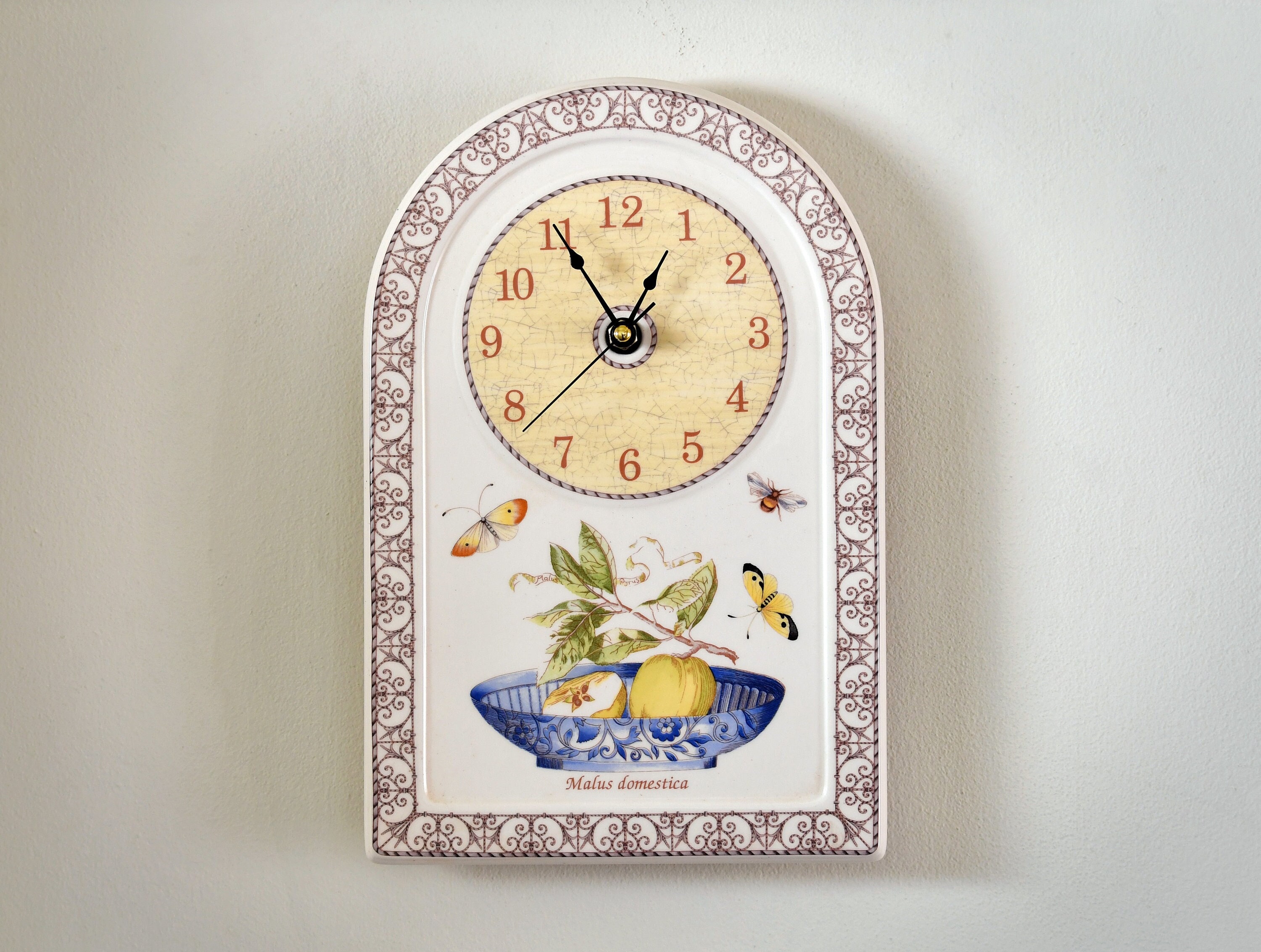  SARAH'S GARDEN 掛時計 Wedgwood Sarah's Garden Ceramic Wall Clock With Brand New Silent