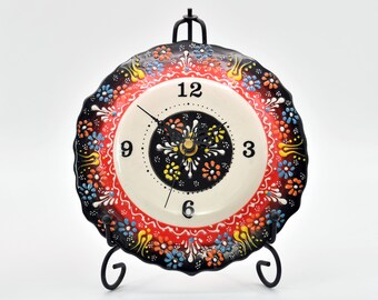 Orologio e supporto in ceramica fatti a mano da una ceramica tradizionale di Tenerife - Bellissimi colori vivaci - Controllato e funzionante!