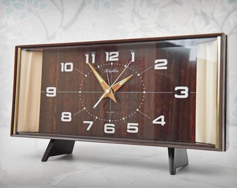 Knight & Gibbins　ナイトギビンズ　壁掛け時計　英国製　訳あり Restored Knight & Gibbins Pine Wall Clock: New Quartz Movement