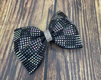 Volledig geruite strassteentjes Staartloze cheerstrik – satijnen wedstrijdhaarstrik met strassteentjes