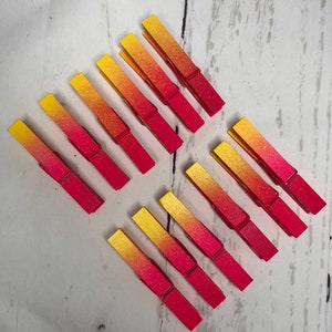 Ombre Cheer Pins: Cheerleader Good Luck Spirit Pegs - Pack of 12