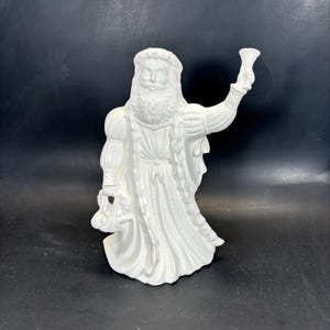 Belle petite cloche du père Noël anglais en biscuit en céramique prête à peindre, peignez votre propre pièce