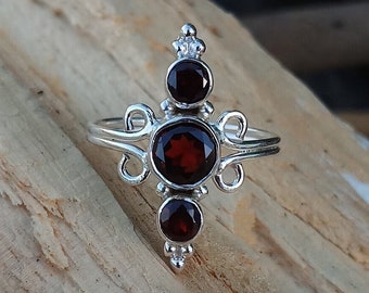 Handmade Garnet Sterling Silver Ring: Boho Vintage Statement Jewelry